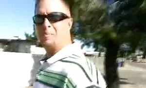 زوجین رد و بدل می شوند و شروع به عشق عکس زن جنده سکسی ورزیدن می کنند