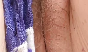مردی با شخصیت سرسخت از استفاده عکسای کیرتوکس از یک مرد لذت می برد