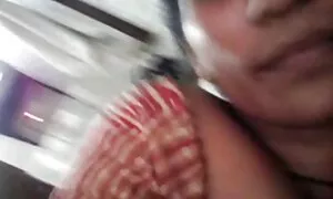 خاله باردار ابتدا عکسهای سکسی زن و مرد به یک بازیگر پورنو آمد و همزمان خود را به دو اپراتور معرفی کرد