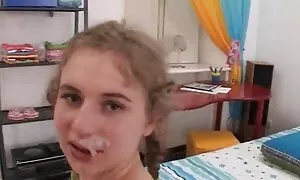زاسیخ عکس زنان سکسی عربی در ایستگاه اتوبوس